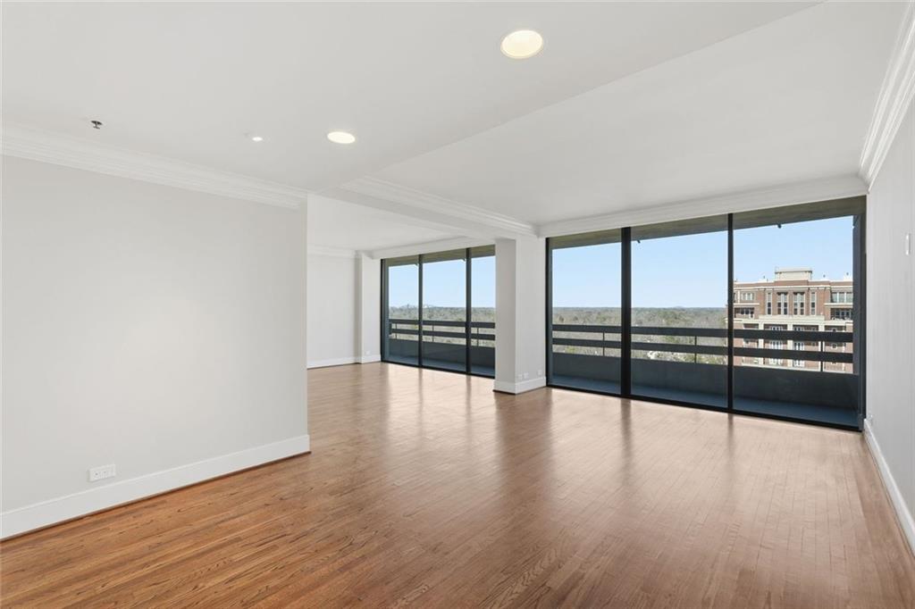 2660 Peachtree Road NW Unit 20D