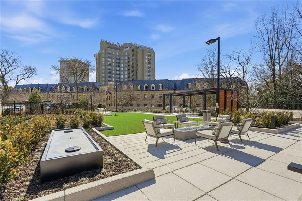 2660 Peachtree Road NW Unit 20D