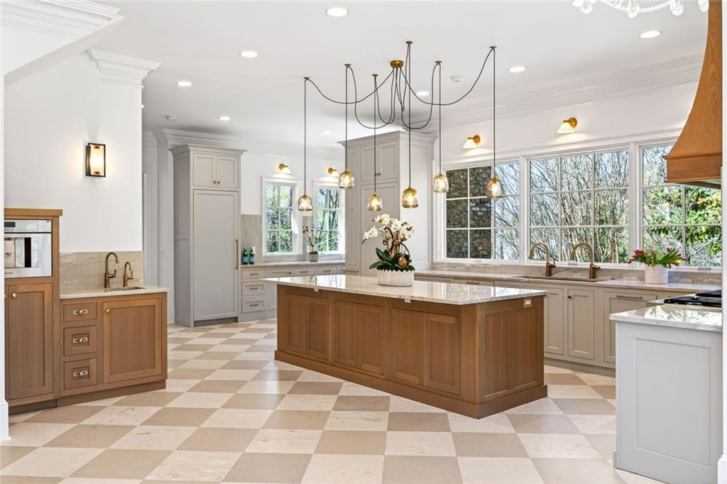 115 Mount Paran Ridge