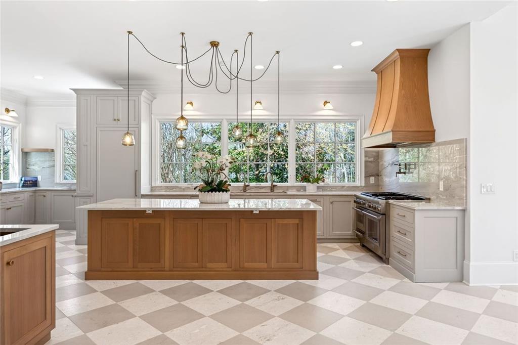 115 Mount Paran Ridge