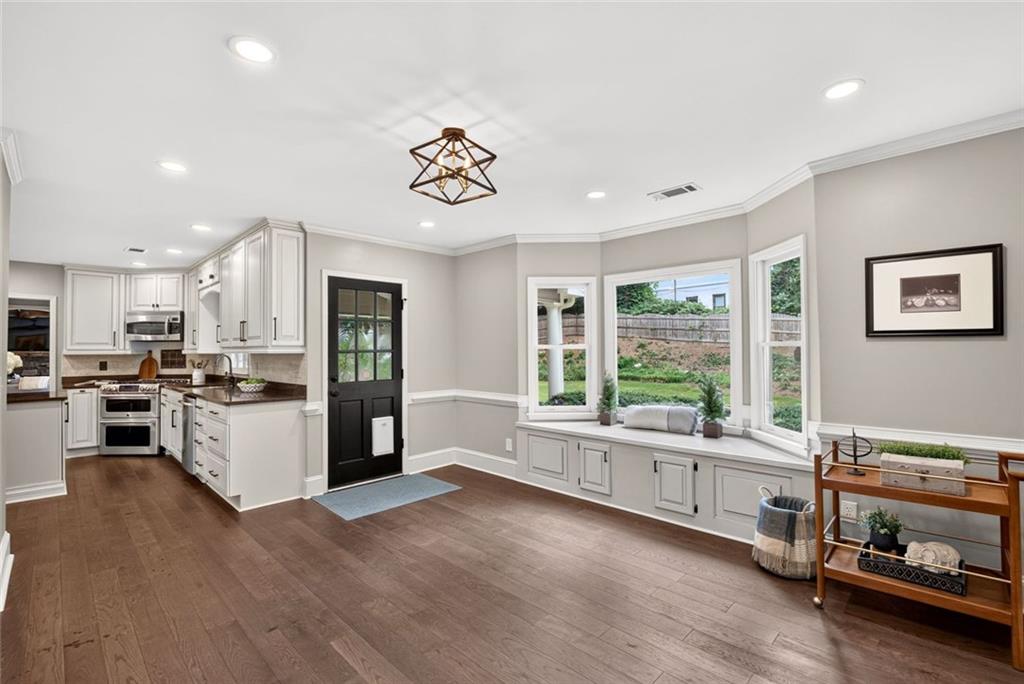 4043 Penhurst Drive