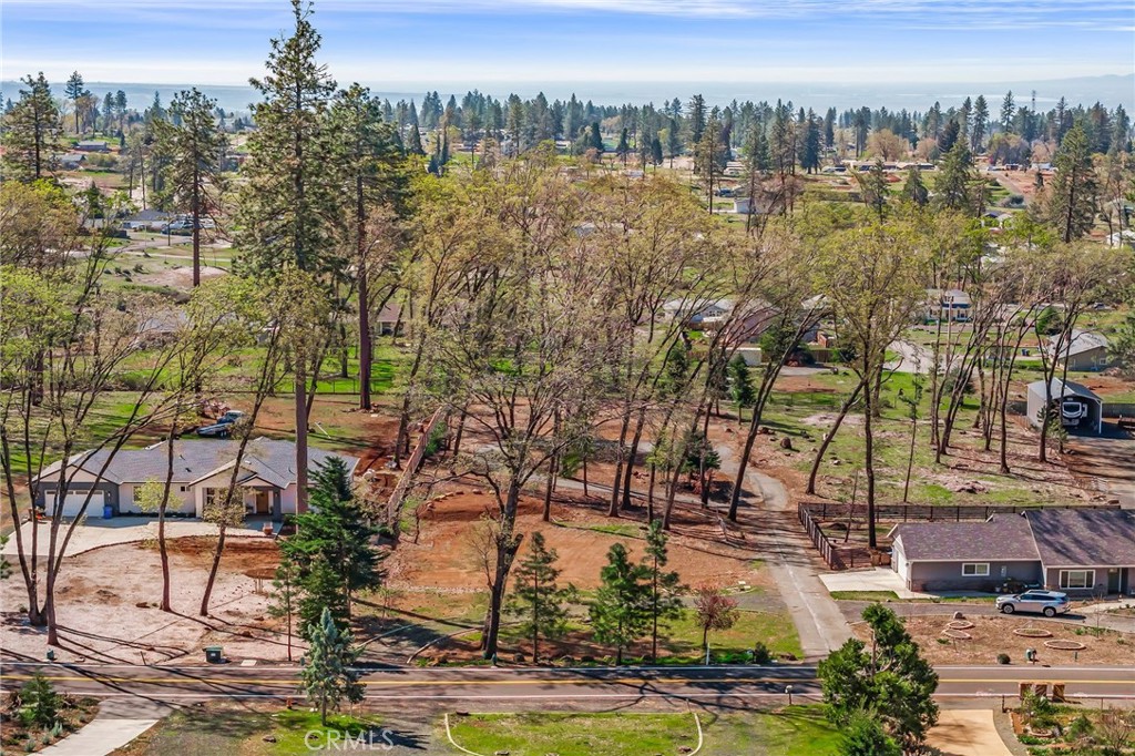 912 Thomasson Lane