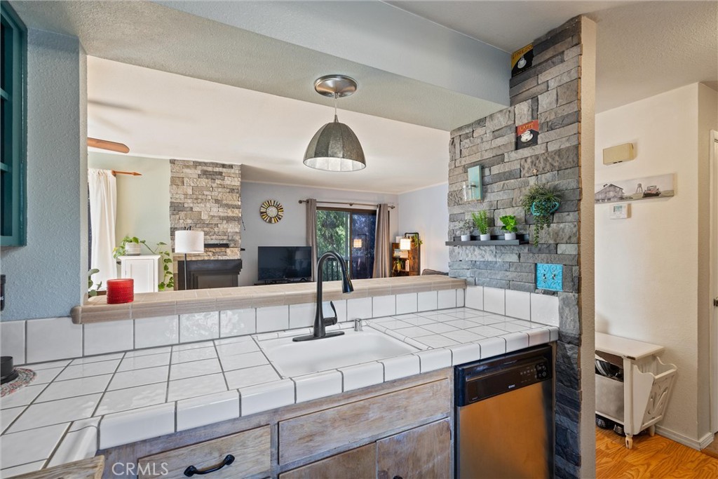 2875 Pennyroyal Drive