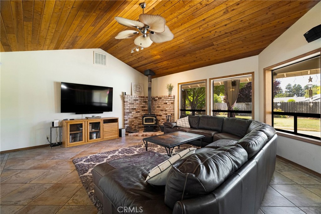 833 Saint Amant Drive