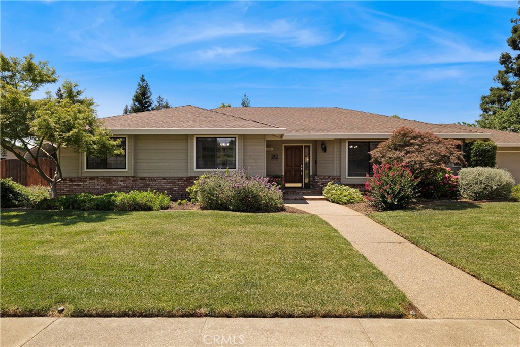 833 Saint Amant Drive