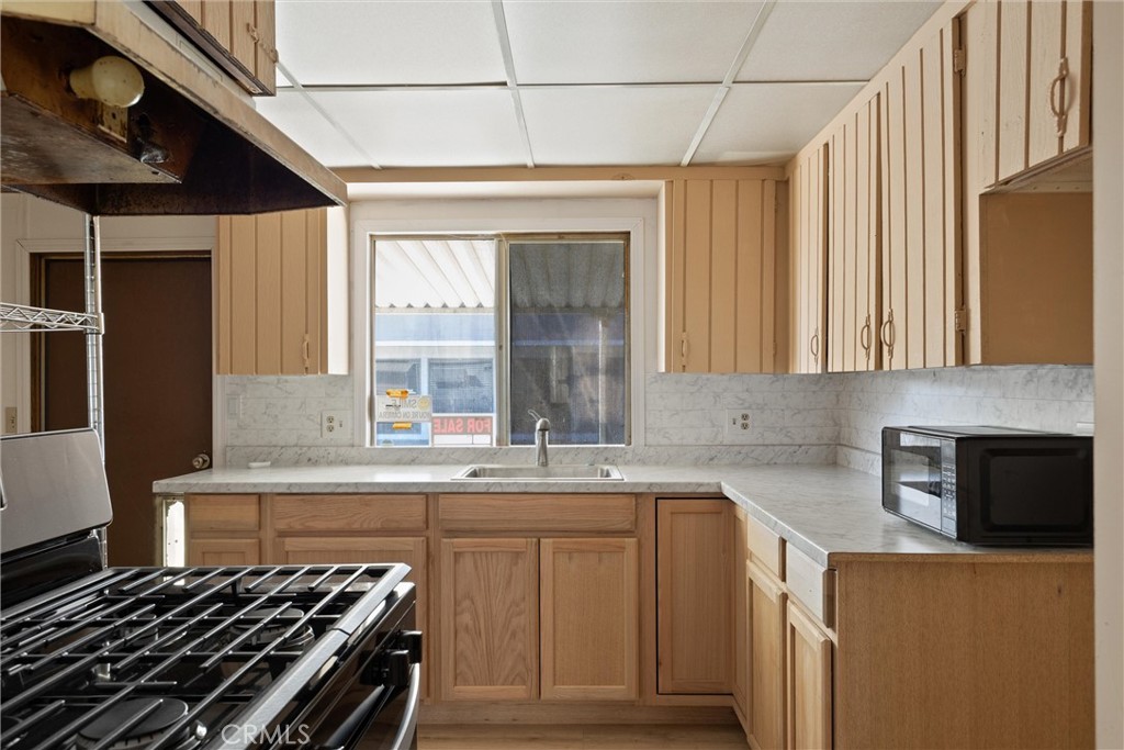 701 E Lassen Avenue 108