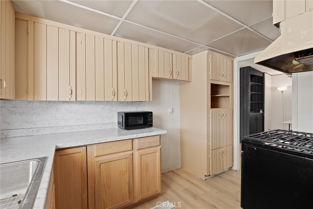 701 E Lassen Avenue 108
