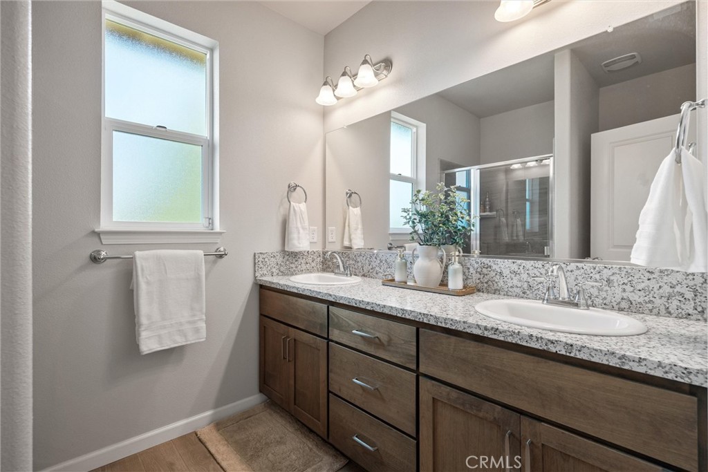 2969 Wingfield Avenue