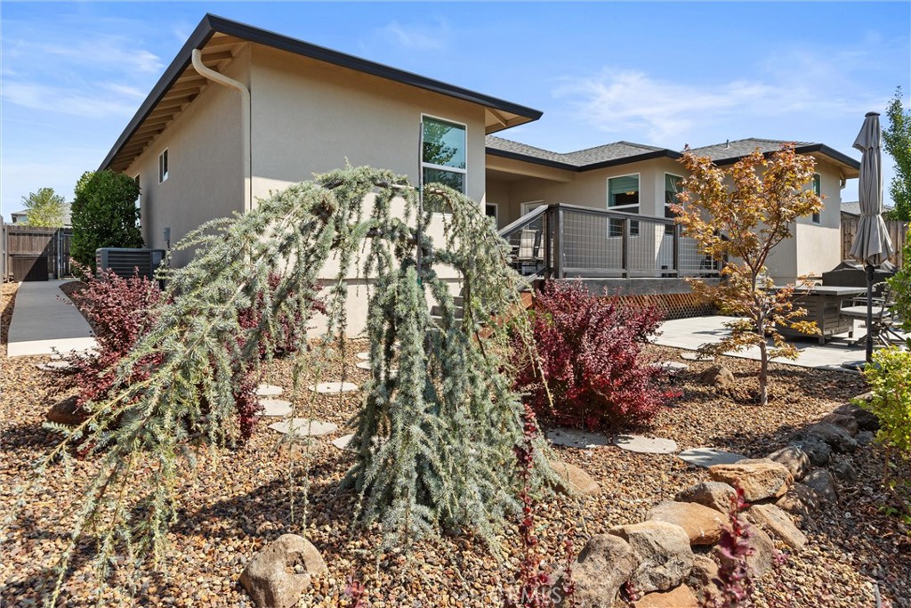 2969 Wingfield Avenue