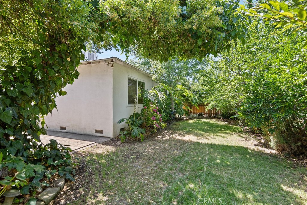 598 East Avenue