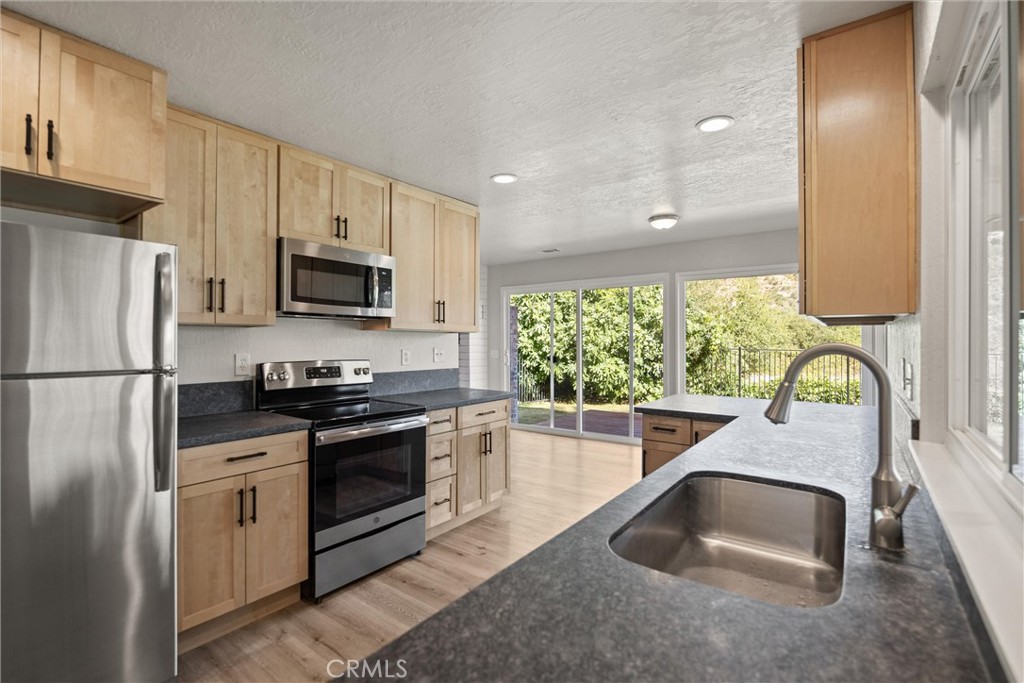 1278 Honey Run Road
