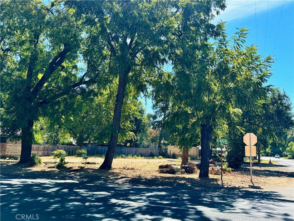 1257 9th E