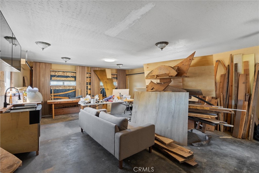 4508 Olive Highway
