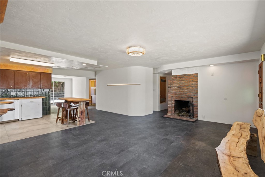 4508 Olive Highway