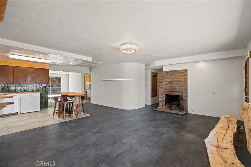 4508 Olive Highway