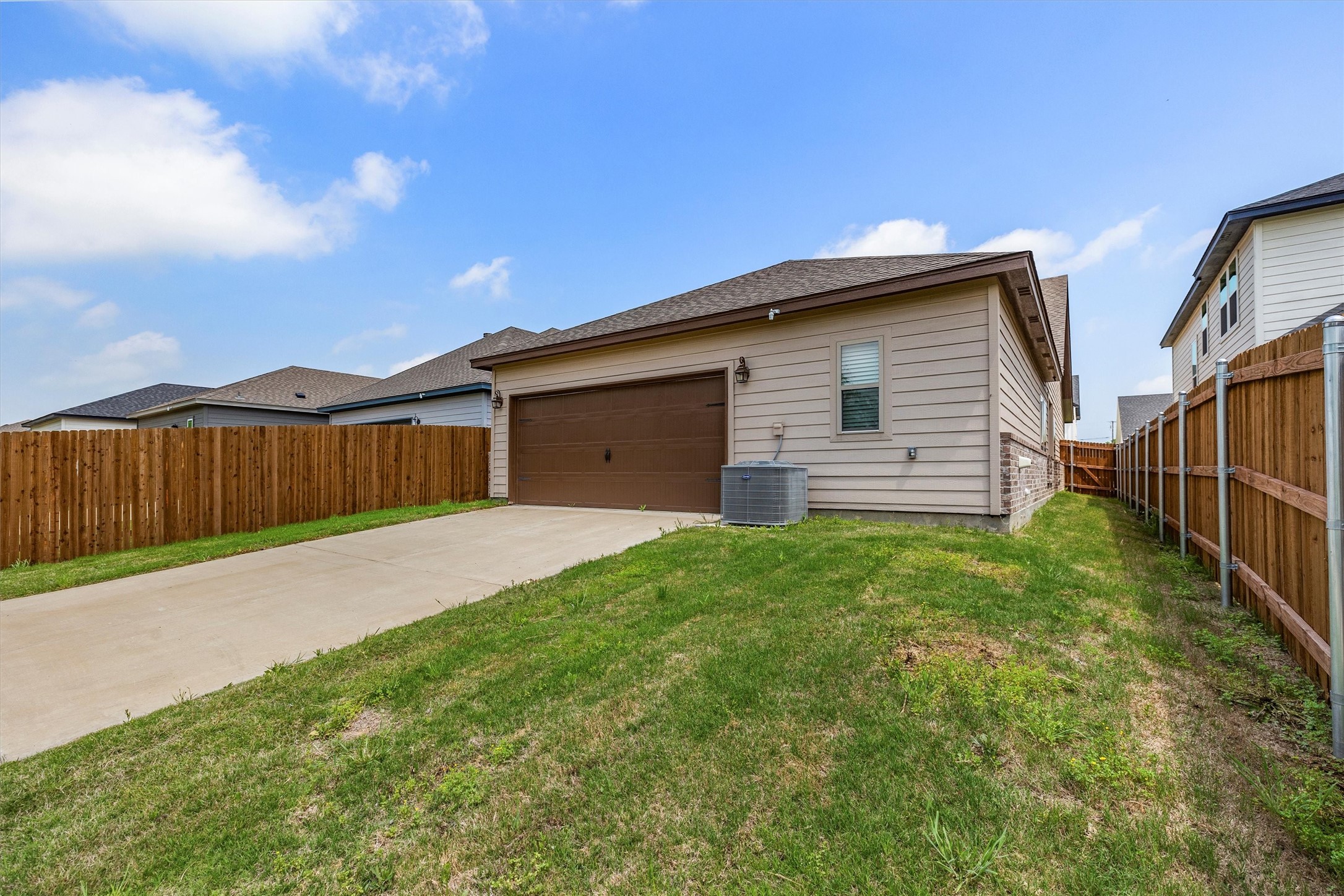 641 The Cottages