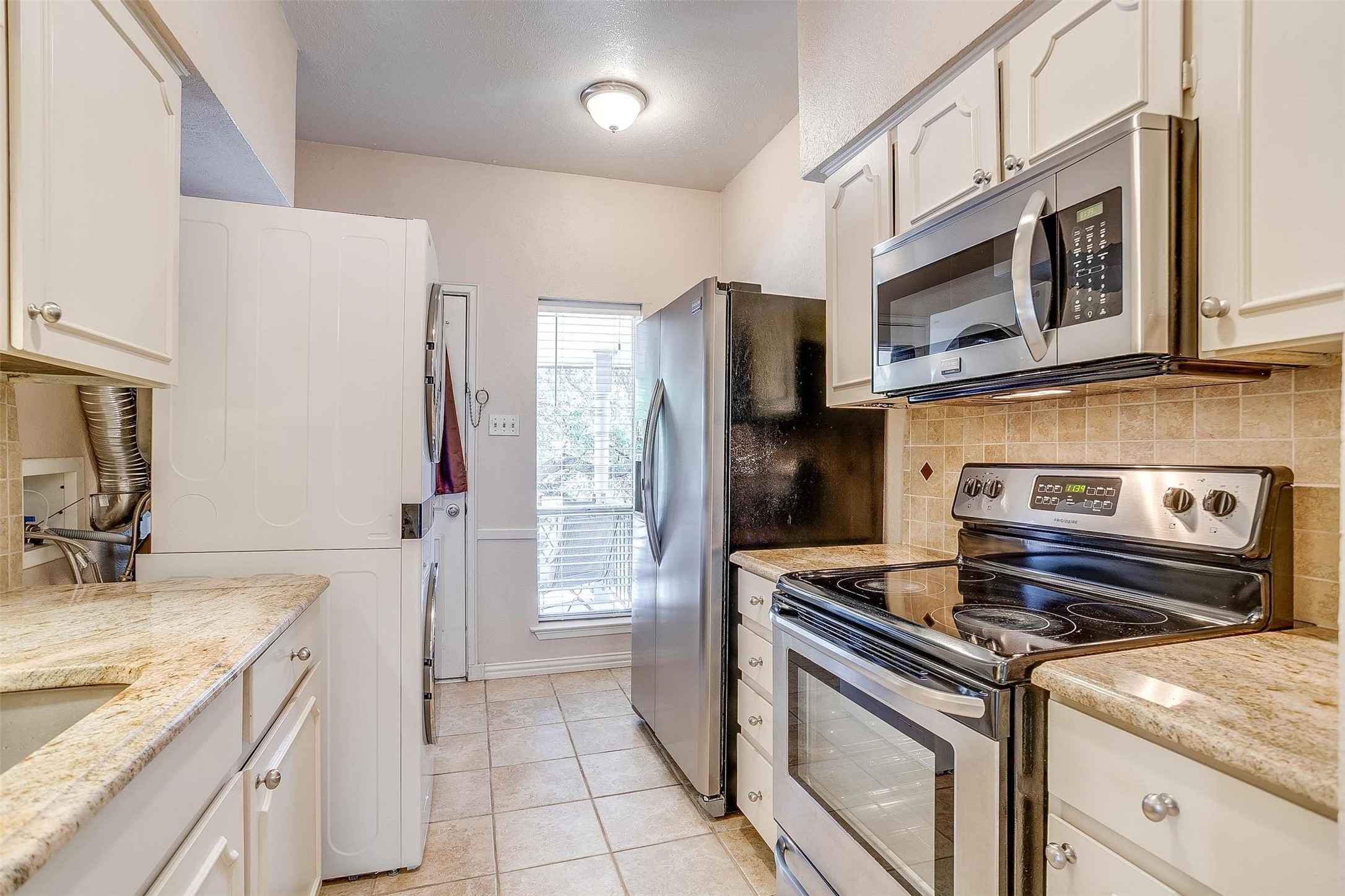 4320 Bellaire Drive S 233W
