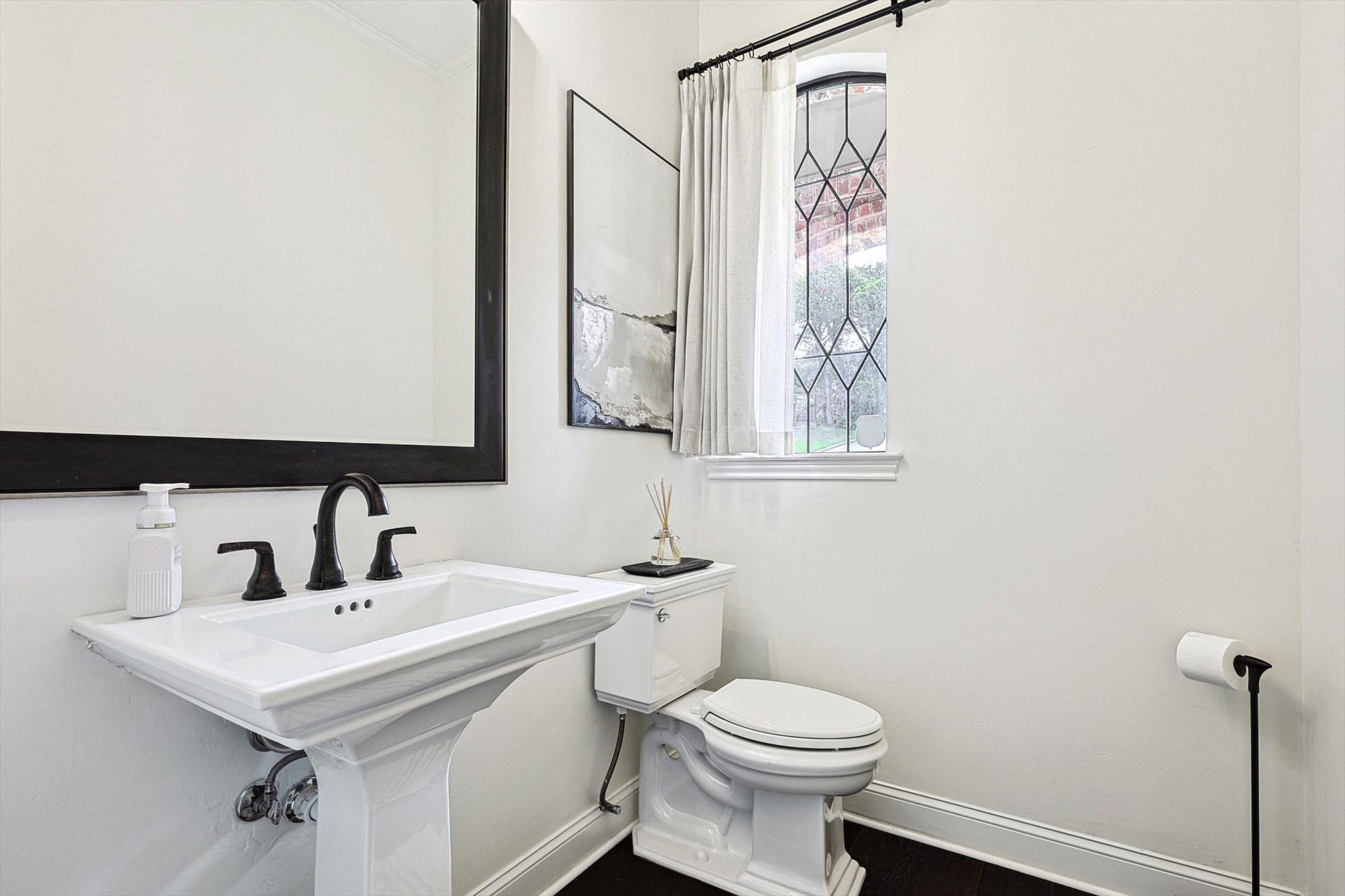 30 Remington Drive W