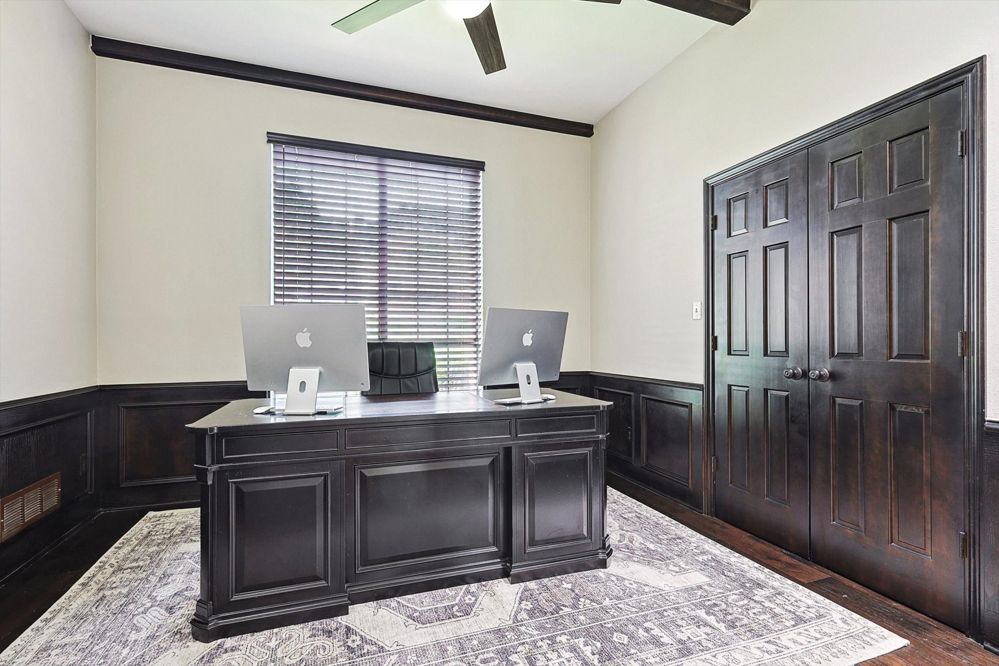 30 Remington Drive W