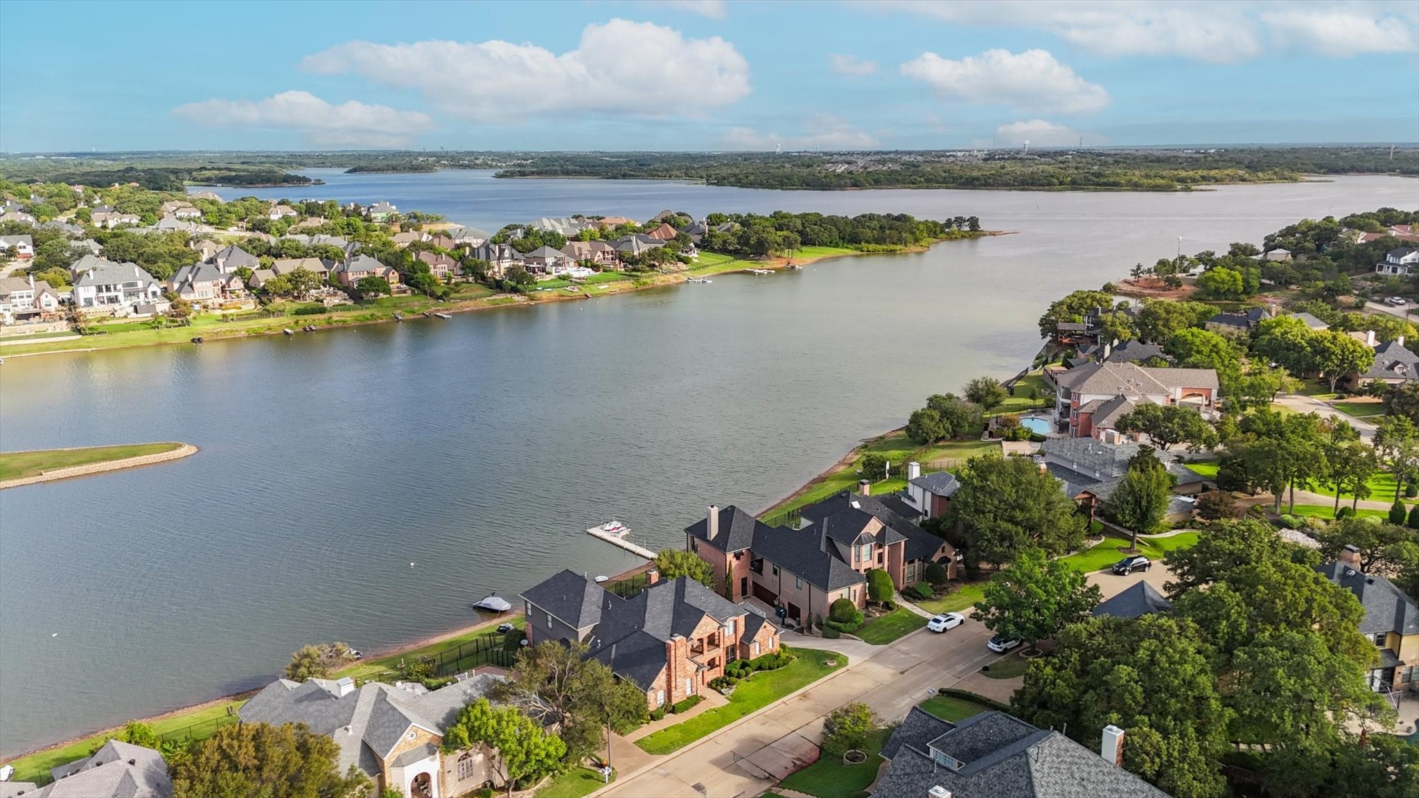 30 Remington Drive W