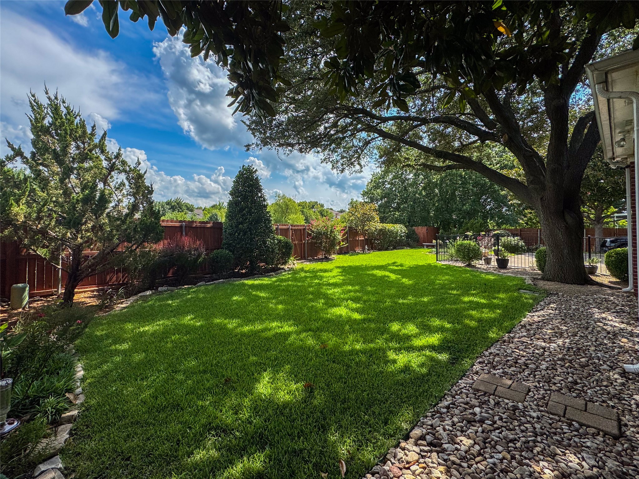 5055 Sunscape Lane S