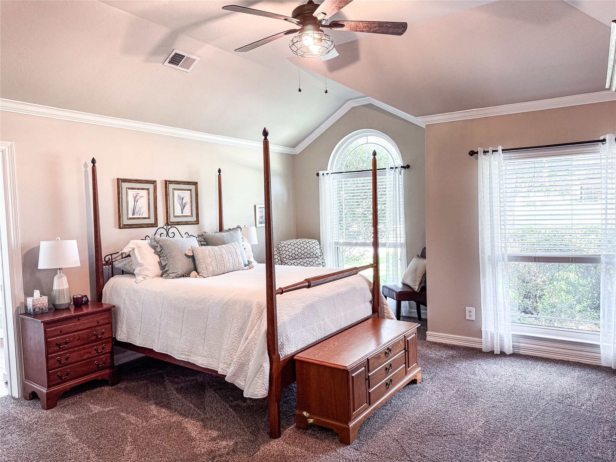 5055 Sunscape Lane S