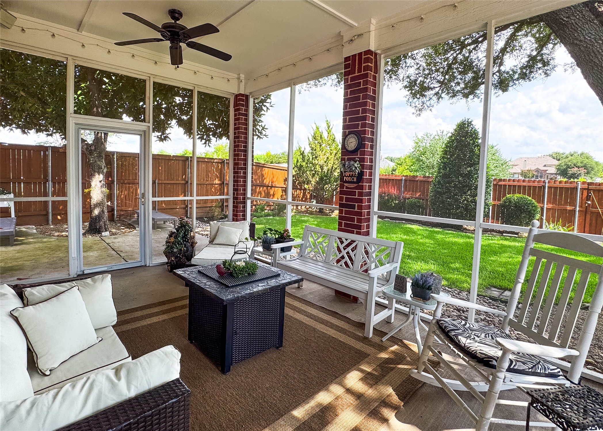 5055 Sunscape Lane S