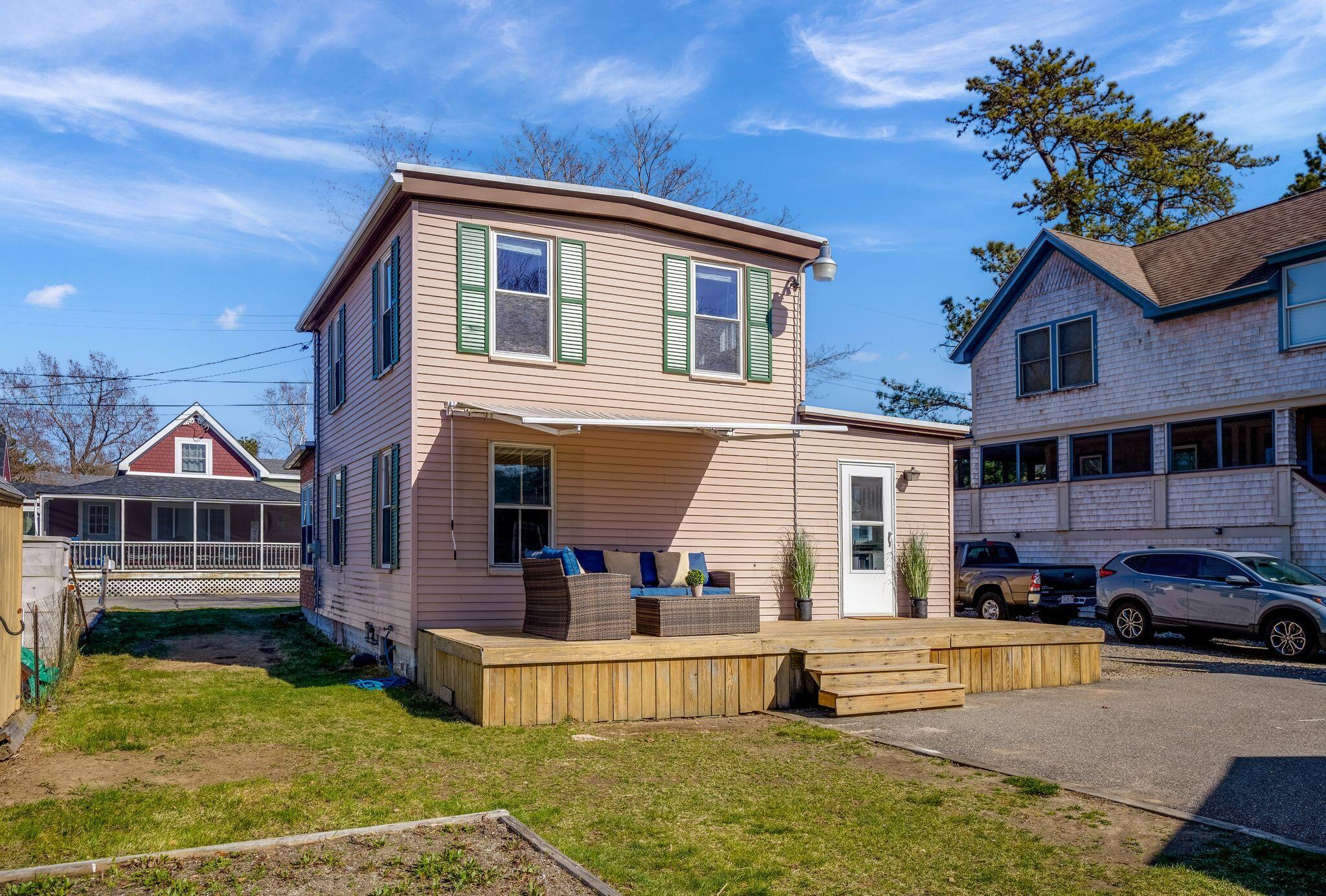 14 Camp Ellis Avenue
