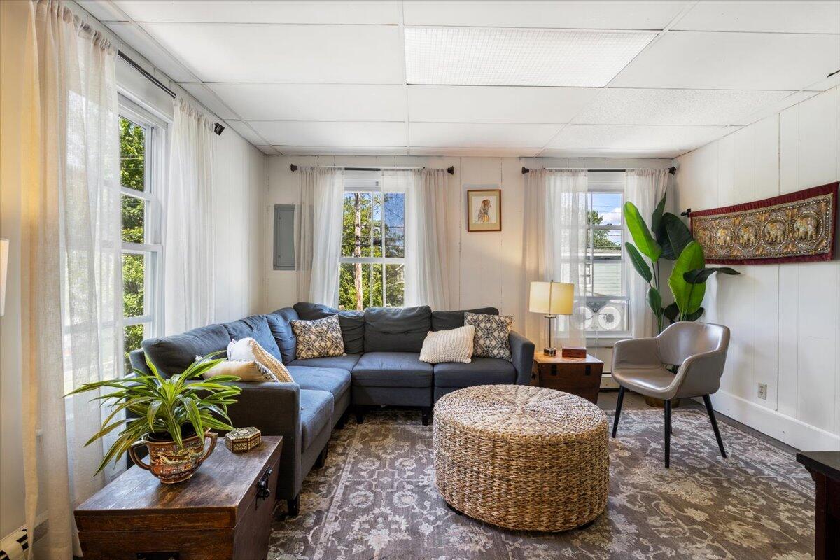 11 Washington Avenue