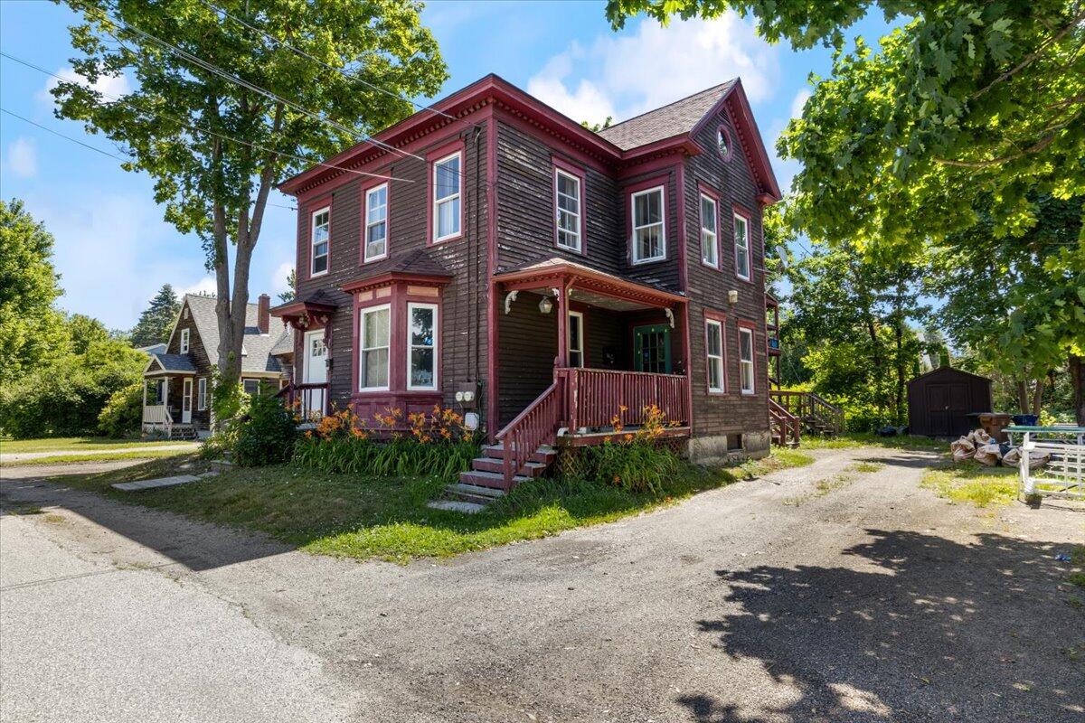 11 Washington Avenue