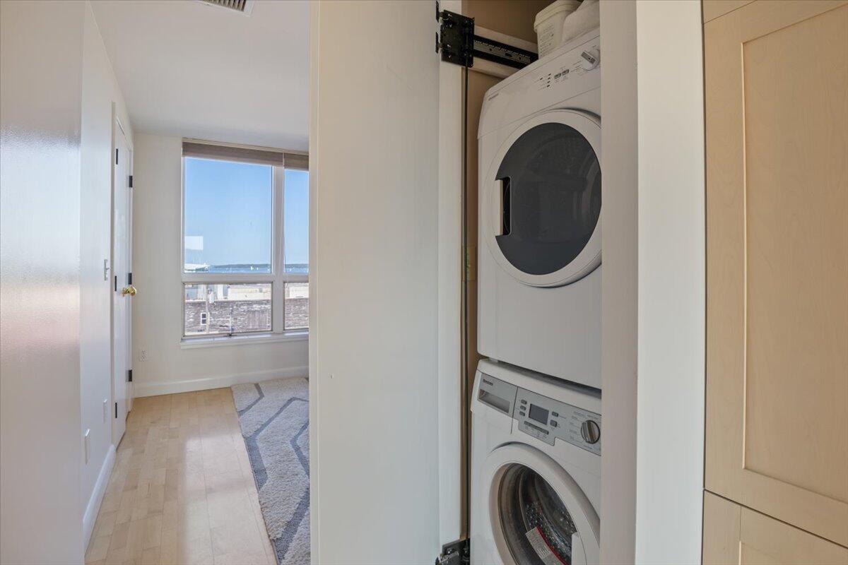 40 Portland Pier Unit: 12