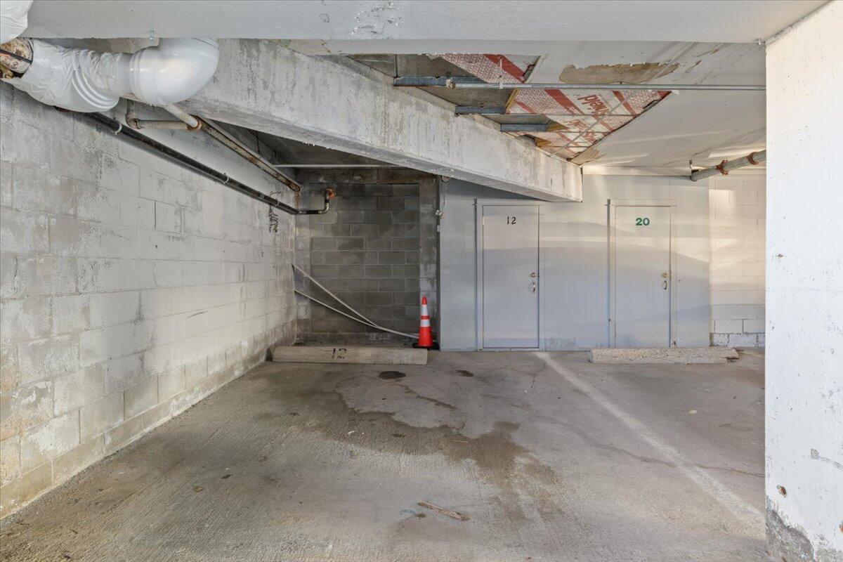 40 Portland Pier Unit: 12