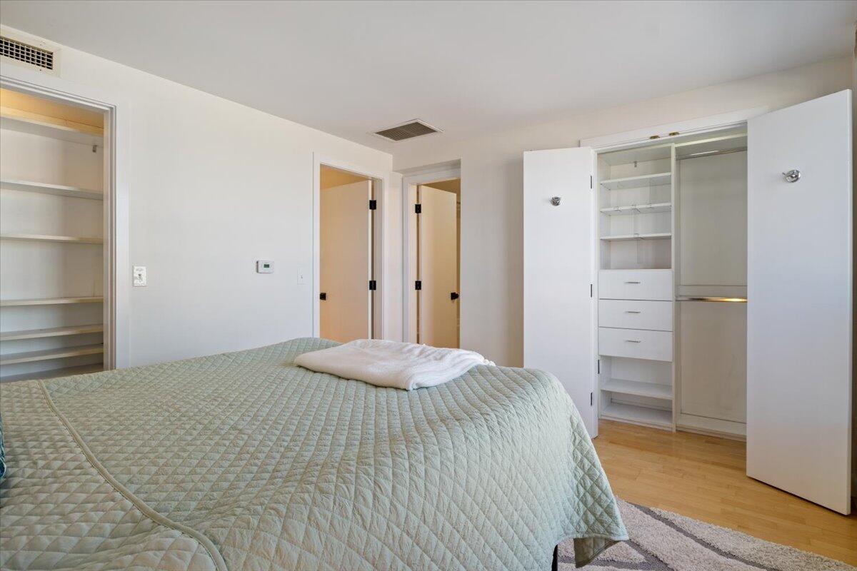 40 Portland Pier Unit: 12