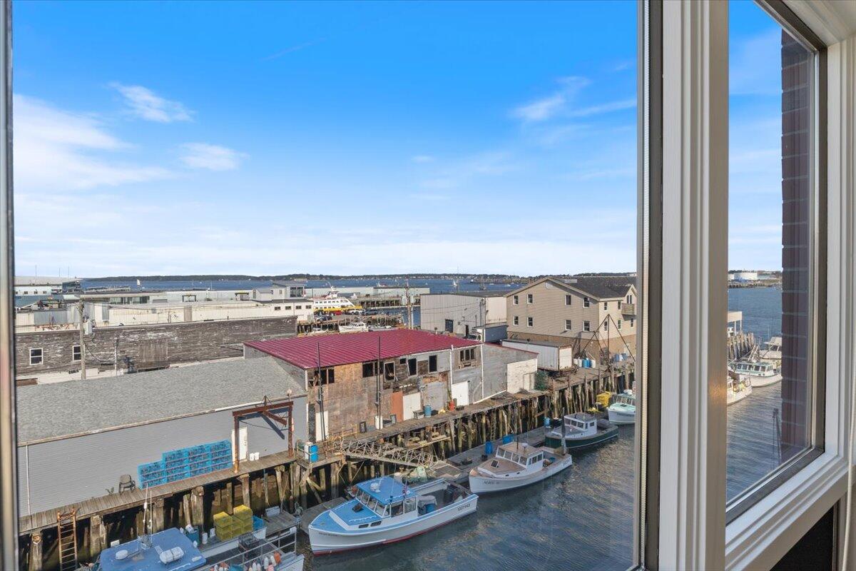 40 Portland Pier Unit: 12
