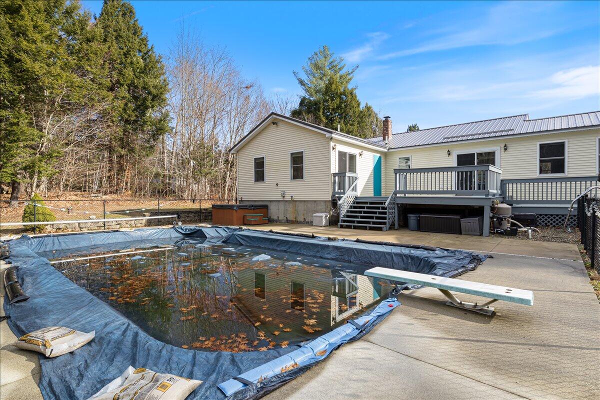 86 Back Cove Drive