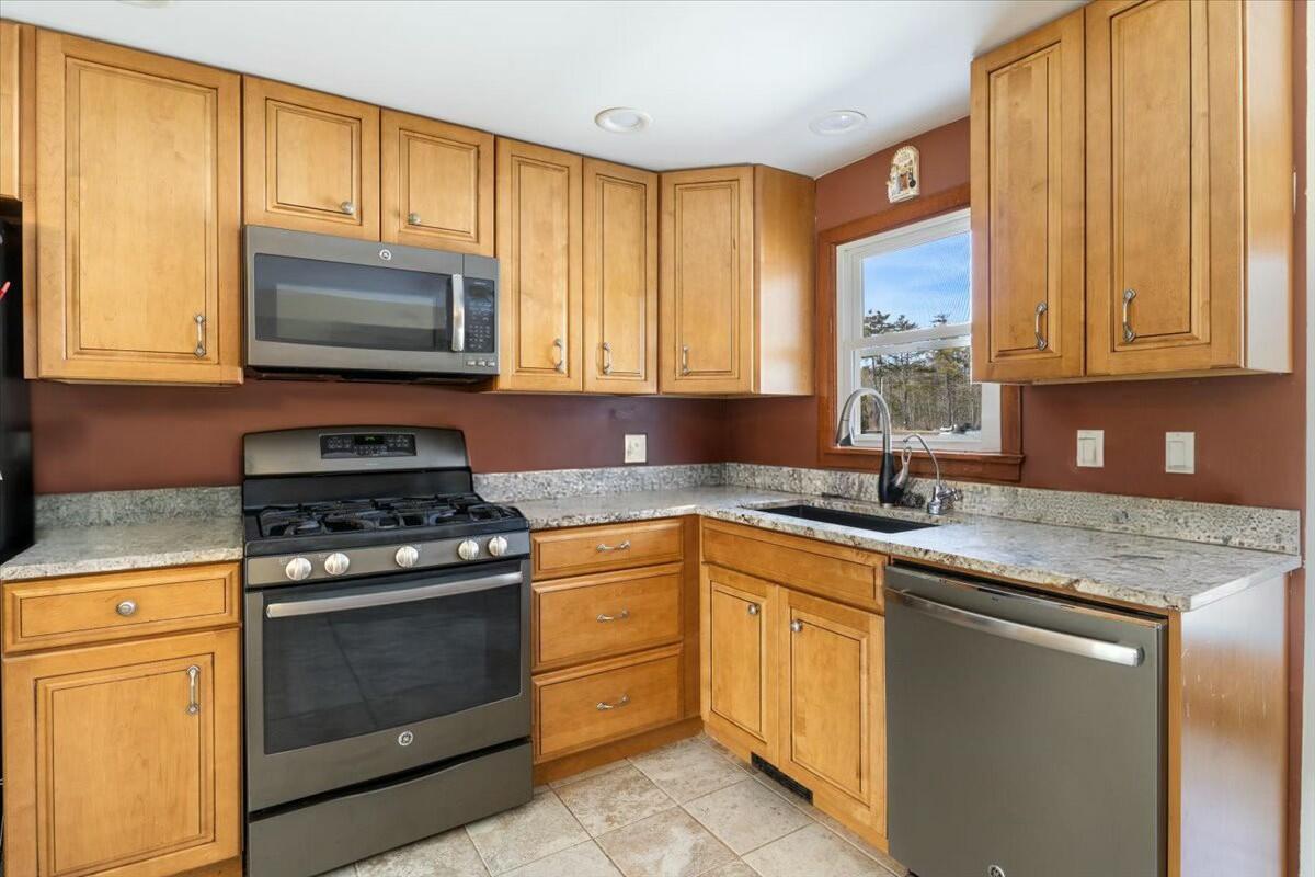 537 River Road