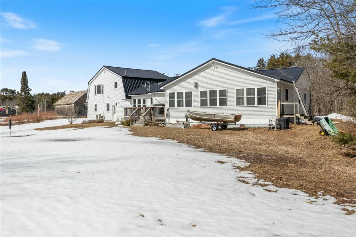 537 River Road