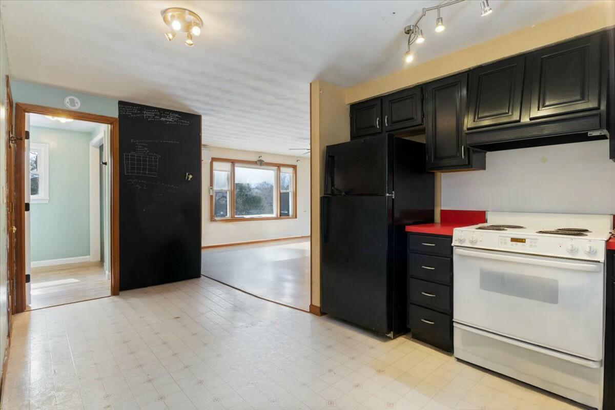 537 River Road