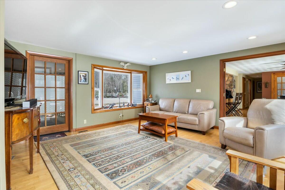 537 River Road