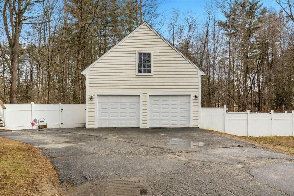 21 Overlook Drive