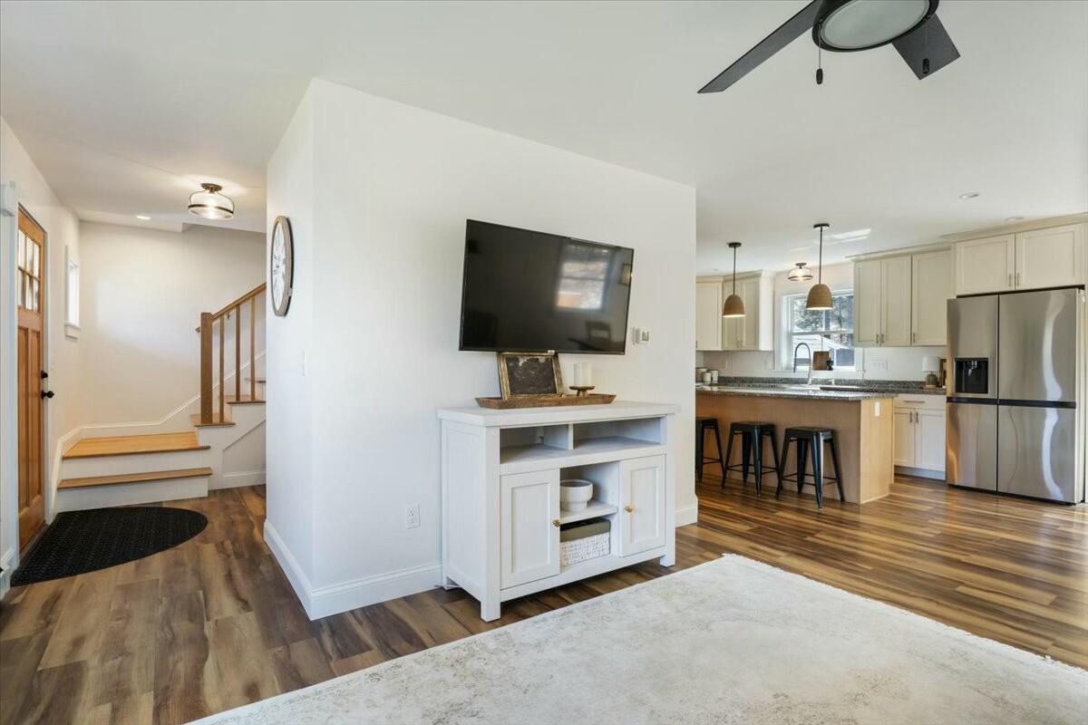 28 Hayfield Lane