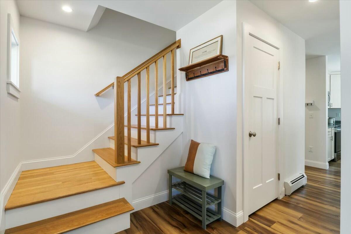 28 Hayfield Lane