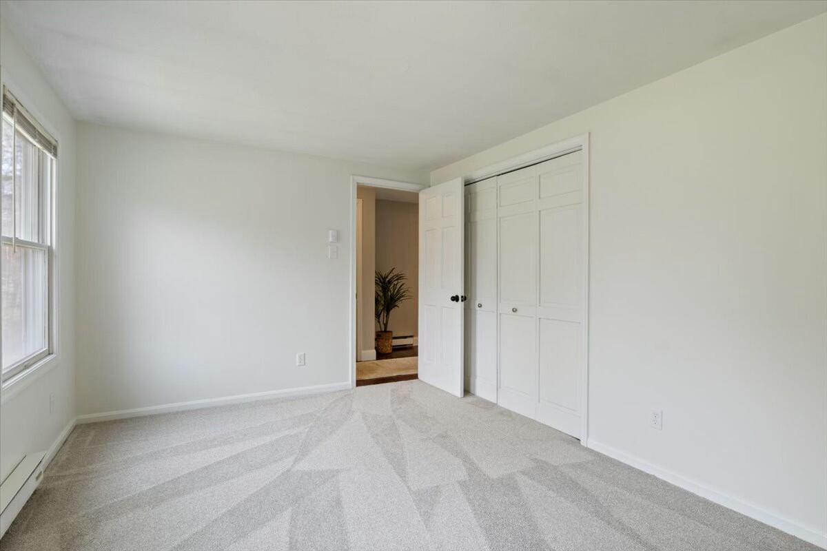 13 Hampton Circle