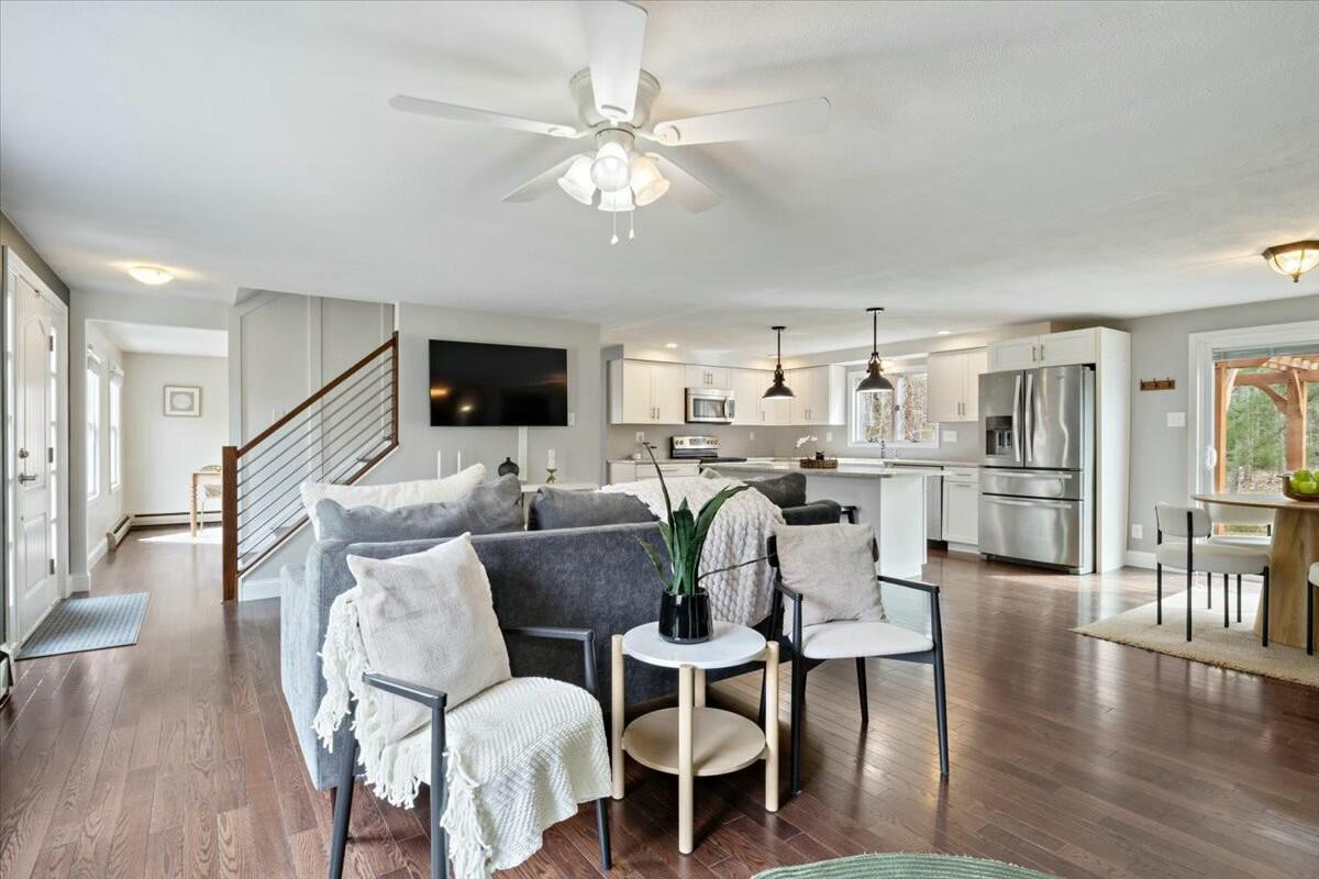 13 Hampton Circle