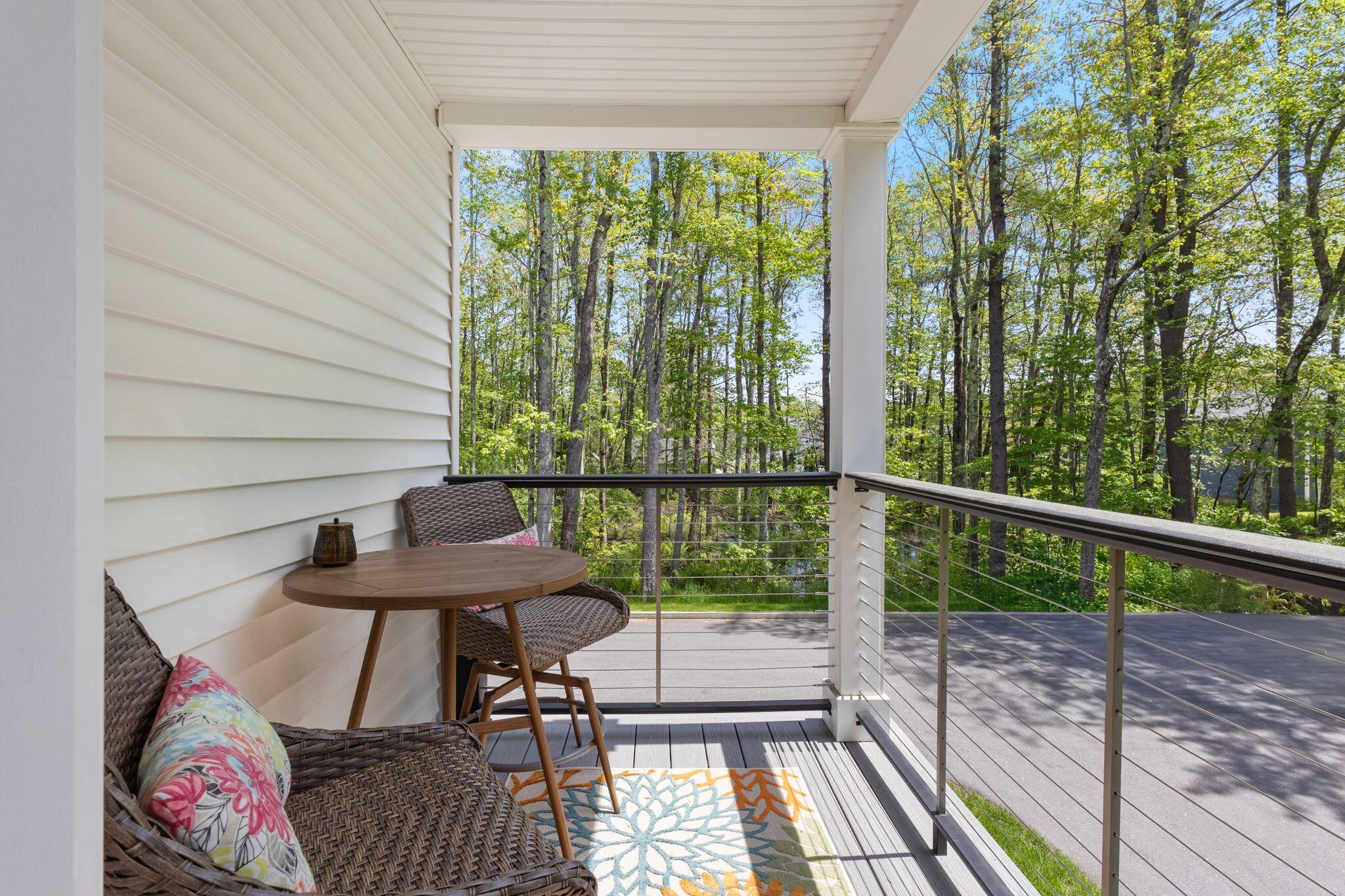 284 Bradley Street 8