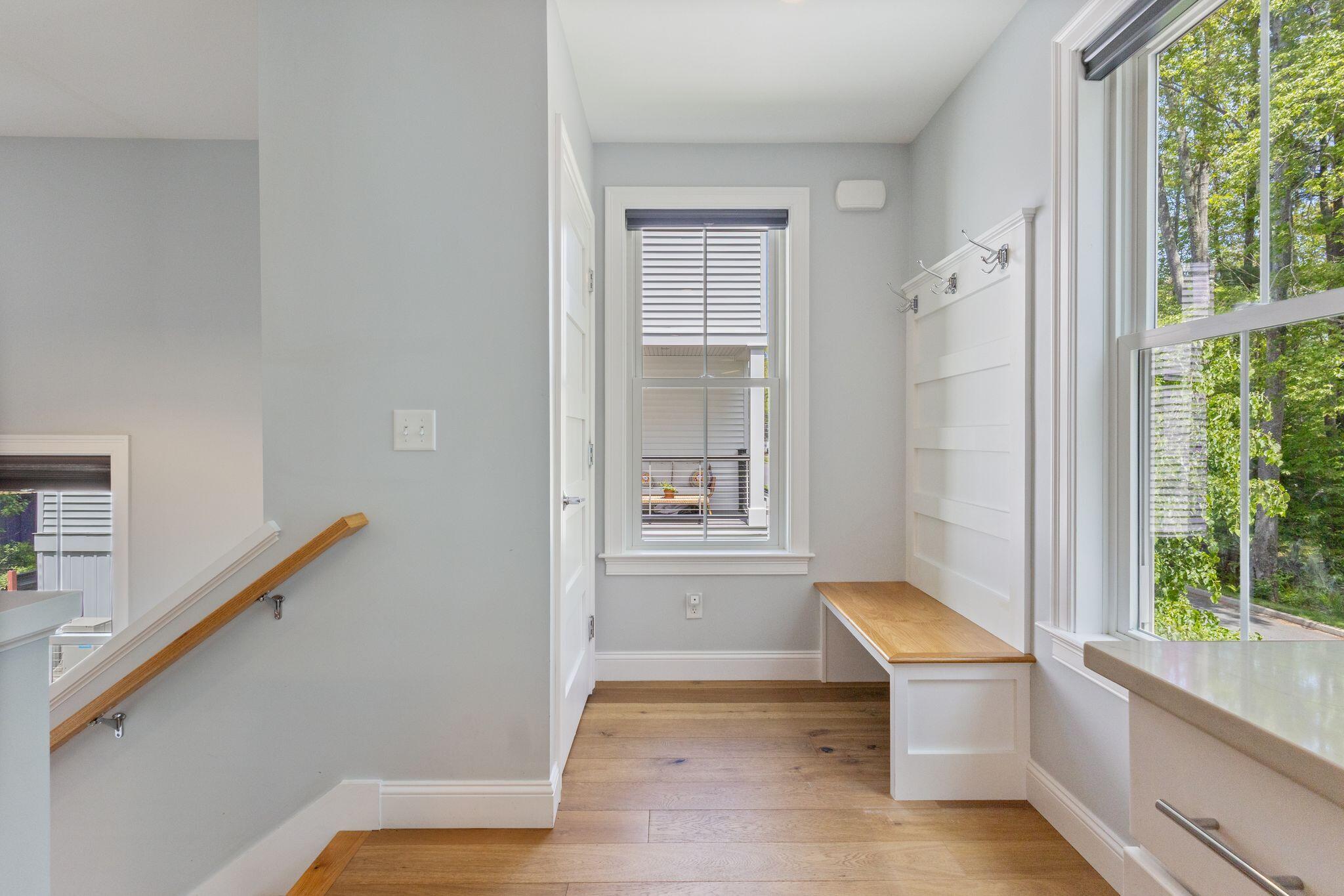 284 Bradley Street 8