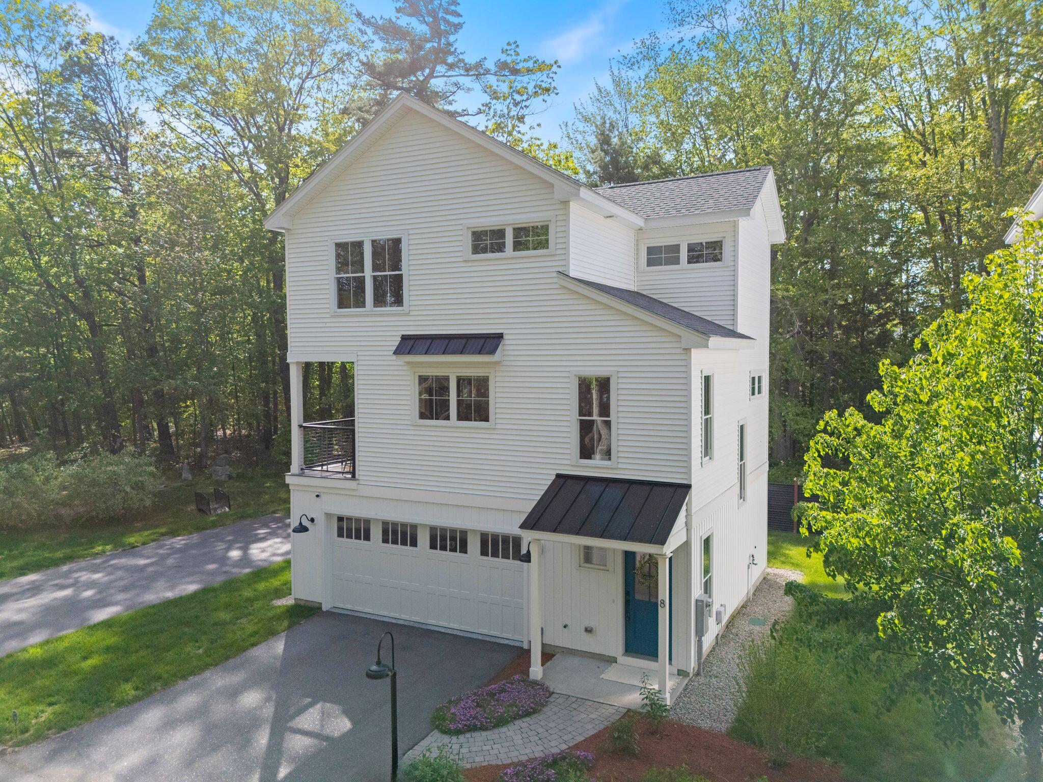 284 Bradley Street 8