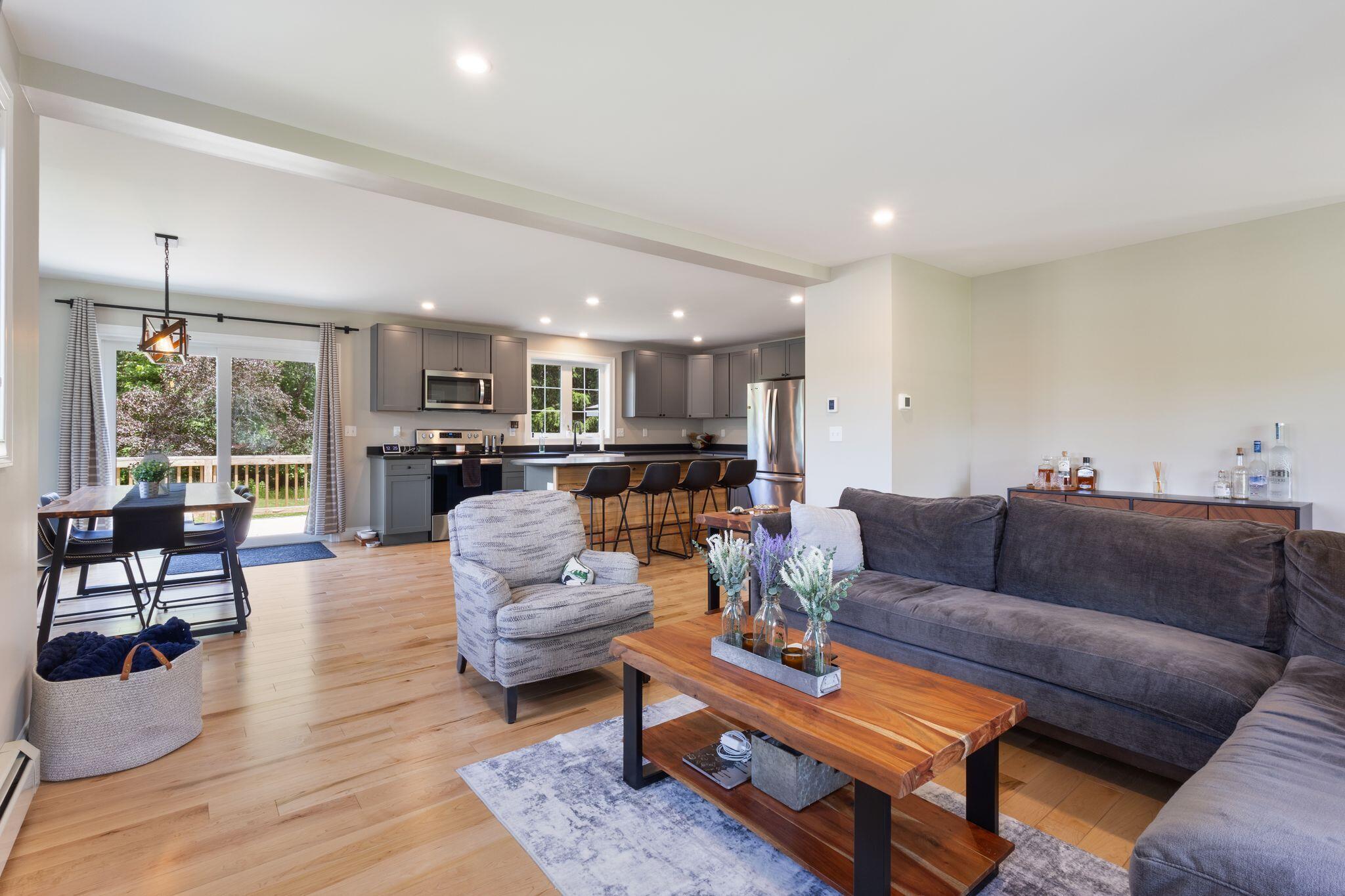 3 Hayfield Lane