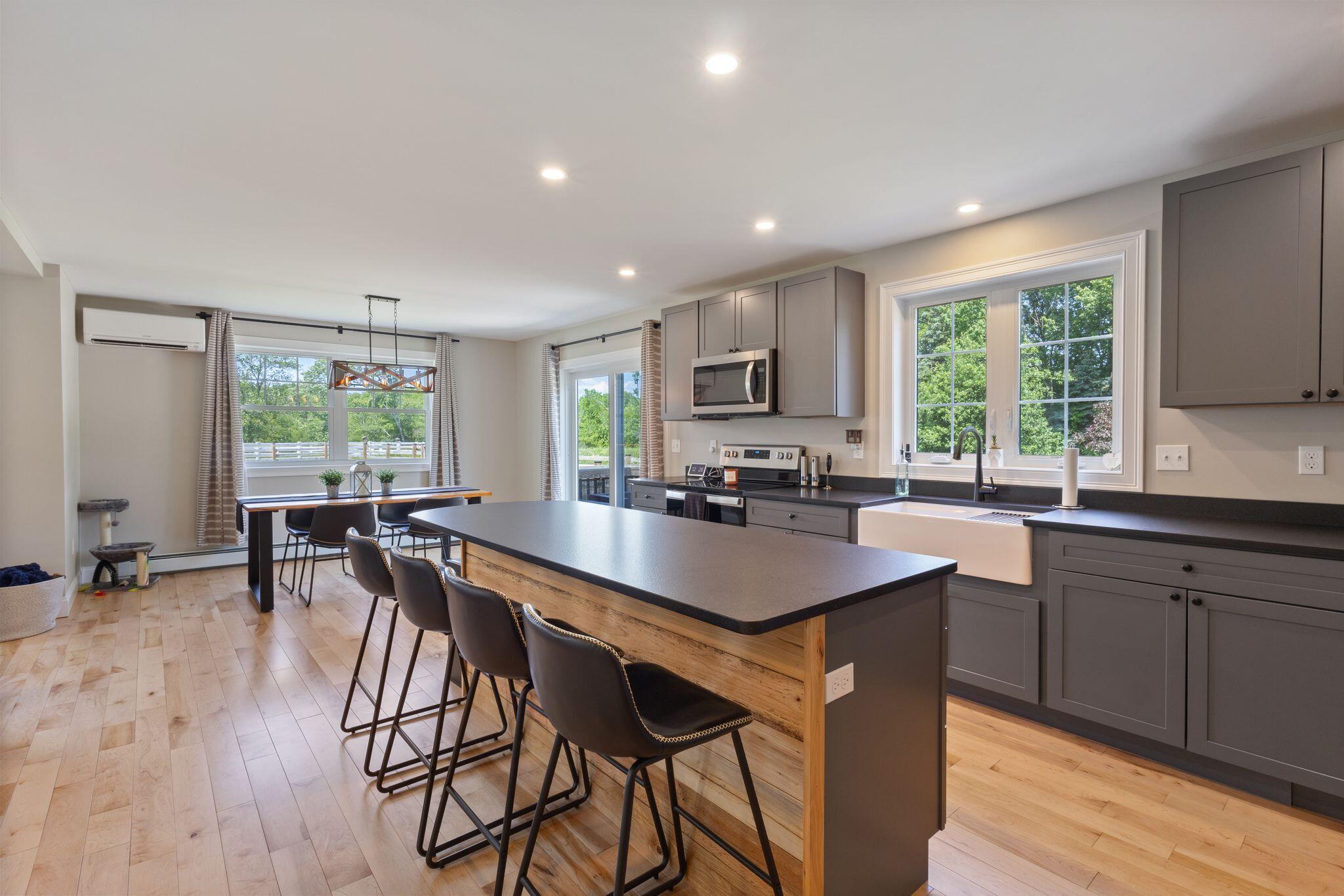 3 Hayfield Lane