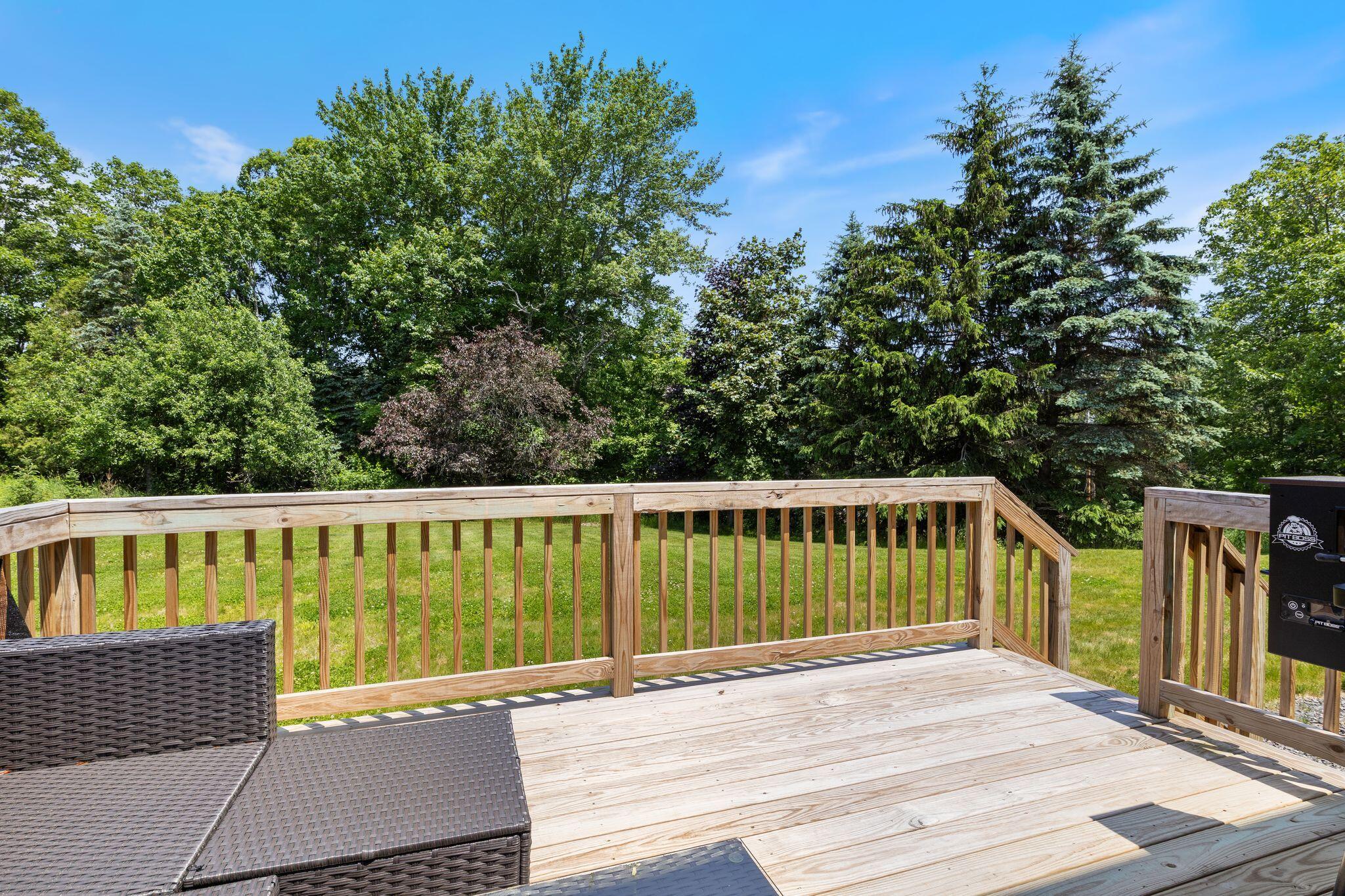 3 Hayfield Lane